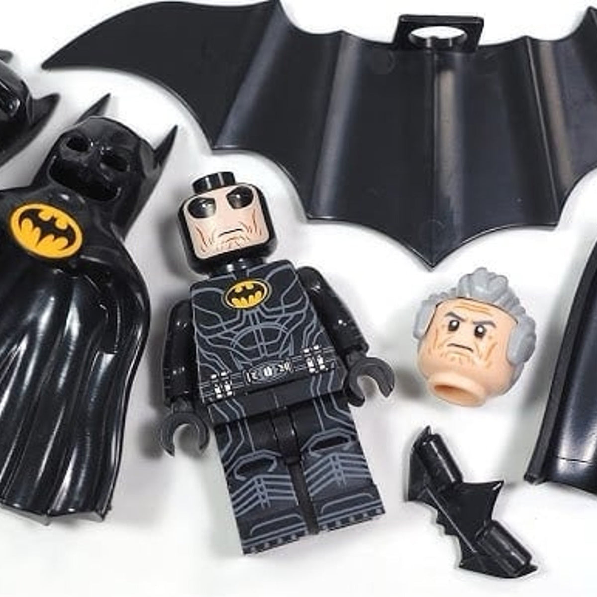 Old Man Batman Minifigure - Flash | Michael Keaton Batman - Custom Detective Collection Minifig