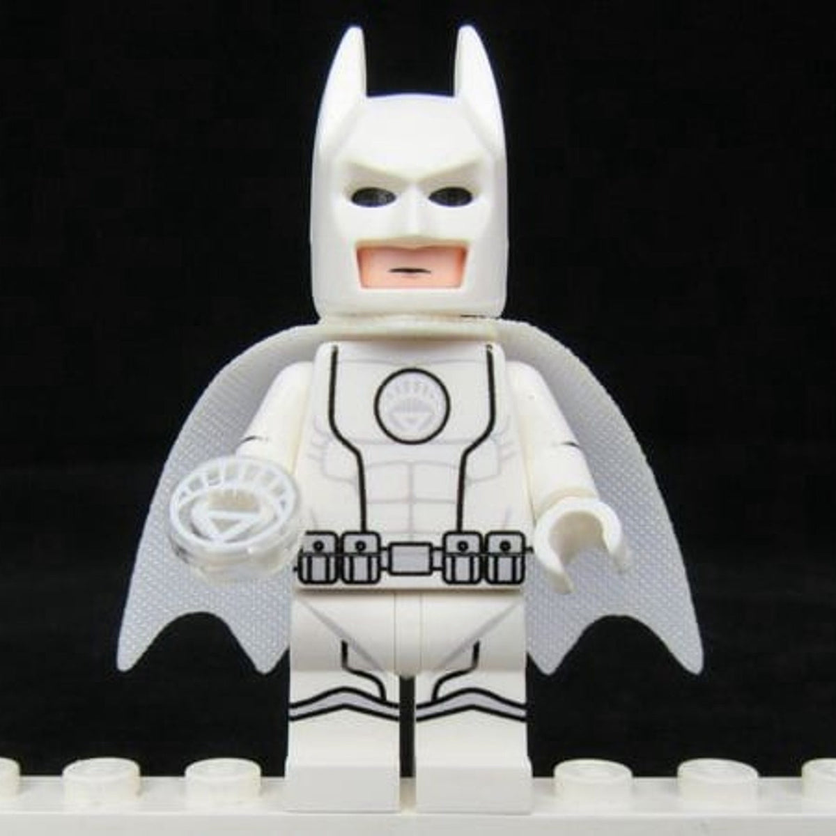 White Lantern Batman Minifigure - Brightest Day - Custom Detective Collection Minifig